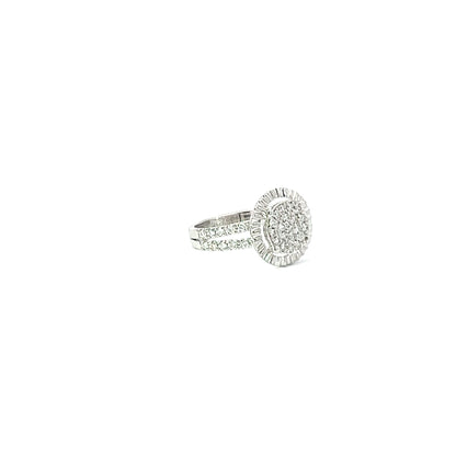 Lady's Ring w/ Diamonds 18K White Gold